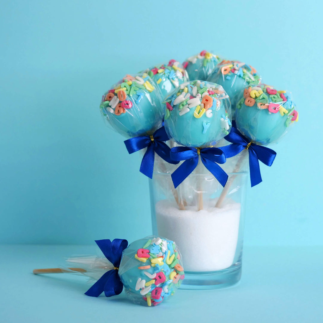 Blaue Buchstaben Cake-Pops (12 Stück)