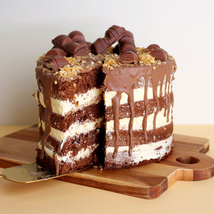 Torte mit kinder bueno® Riegeln