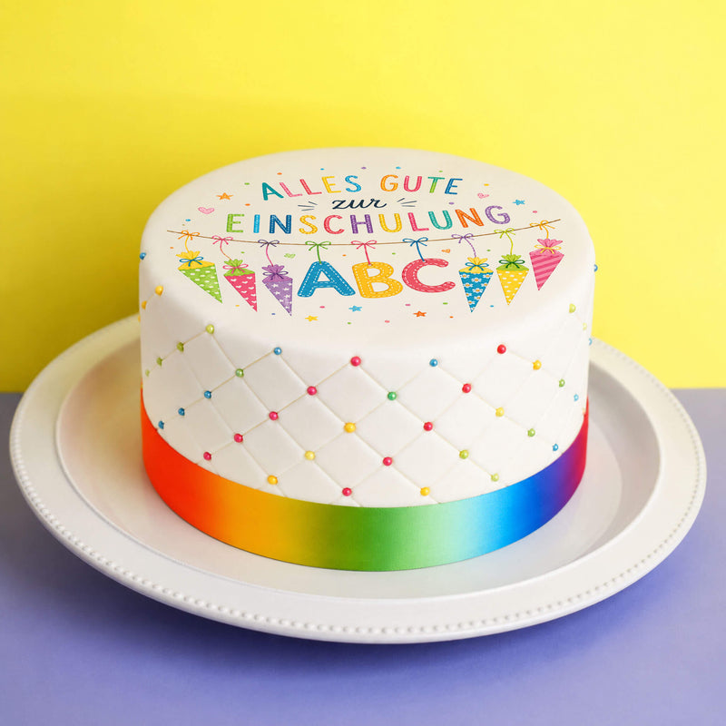 Bunte ABC Deluxe-Torte zur Einschulung