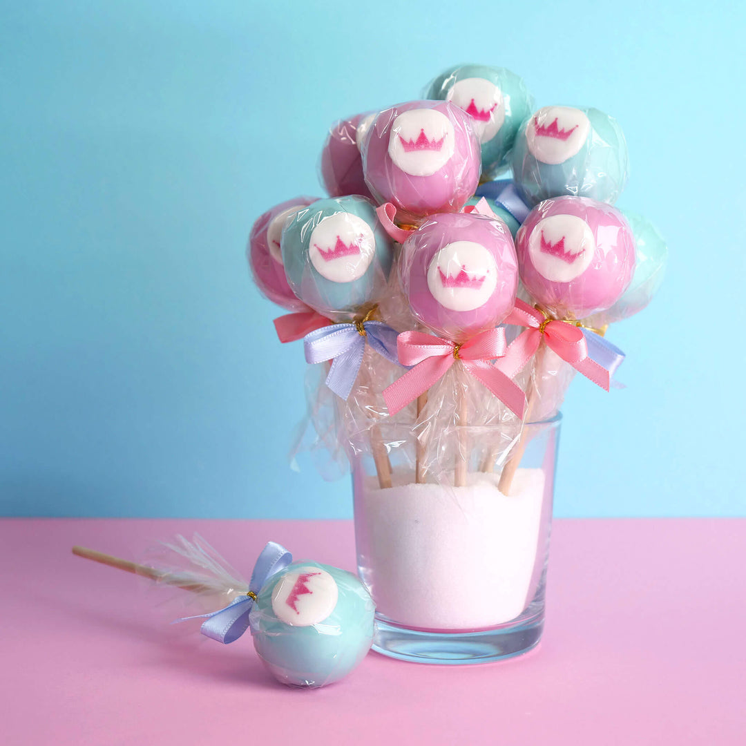 Cake-Pops mit bunter Glasur und Logo (12 Stück)