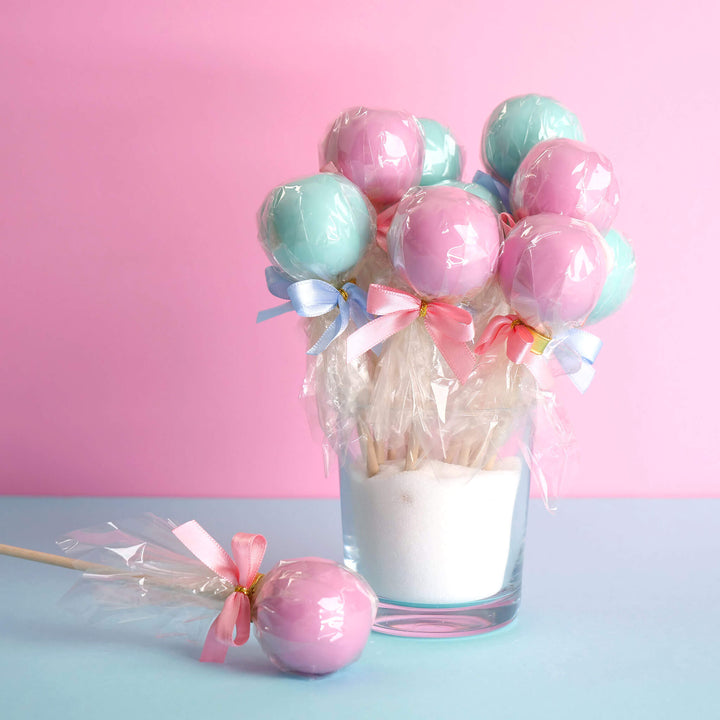 Cake-Pops mit bunter Glasur (12 Stück)