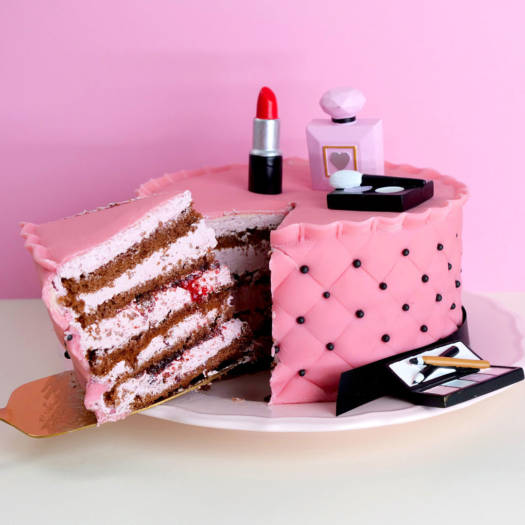 Deluxe Make-Up Torte mit schwarzem Band
