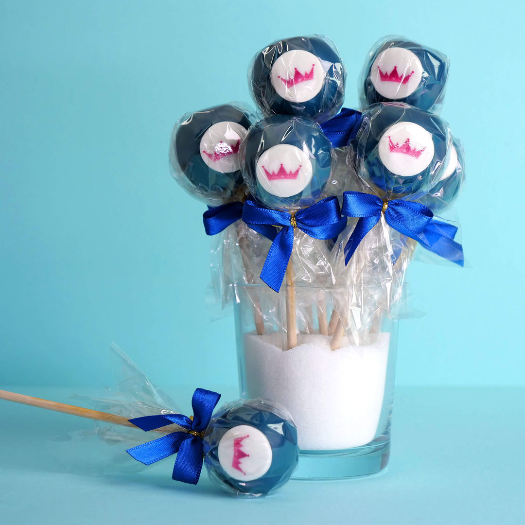 Einfarbige bunte Cake-Pops mit Logo (12 Stück)
