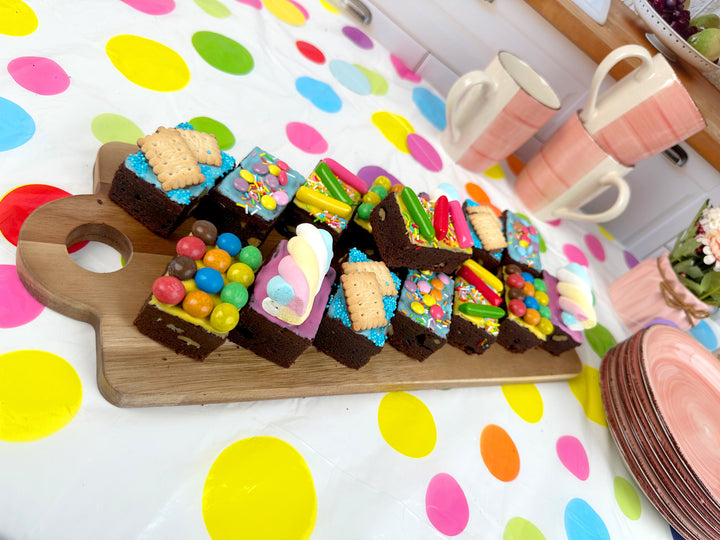 15 Brownies mit bunter Deko-Mix