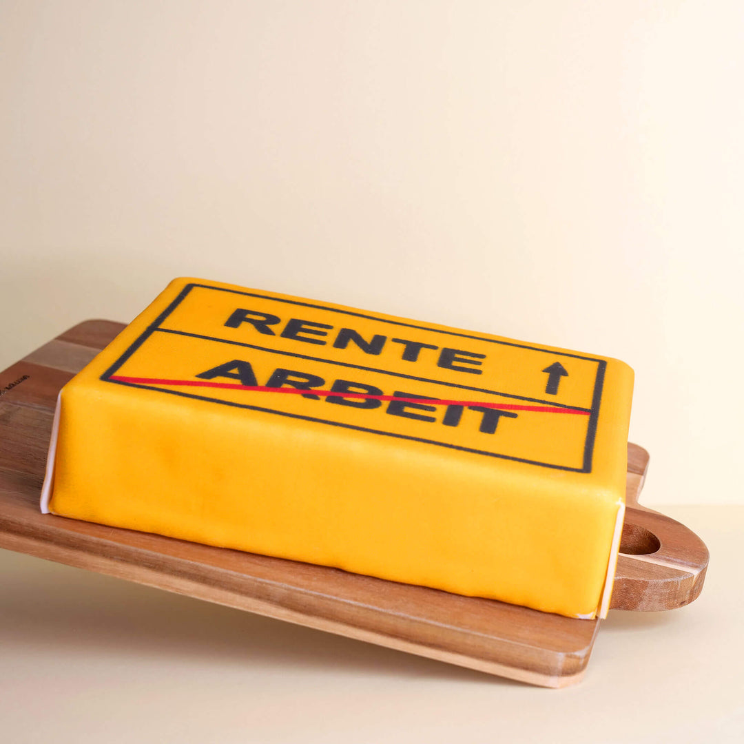 Eckige Straßenschild-Torte Rente