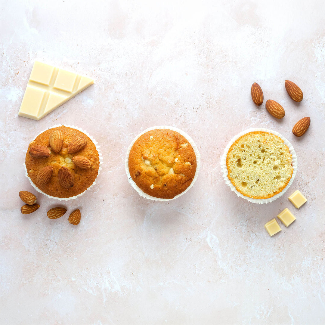 Mandel & weiße Schokolade Muffins (9 Stück)