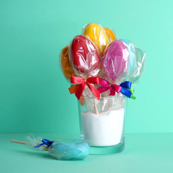 Ostereier Cake-Pops mit bunter Glasur (12 Stück)