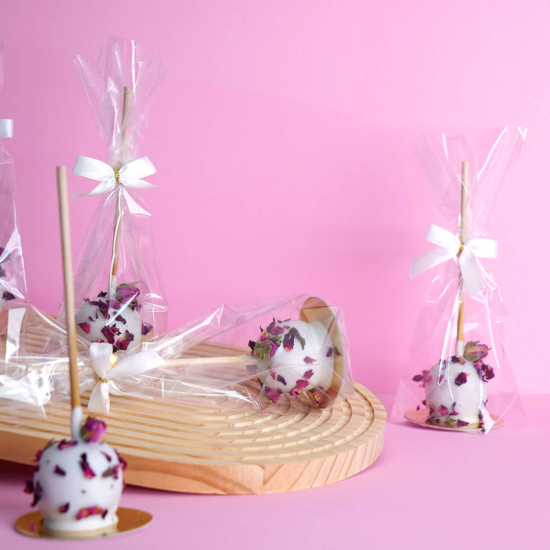 Weiße Rosenblüten Deluxe-Cake-Pops (10 Stück)