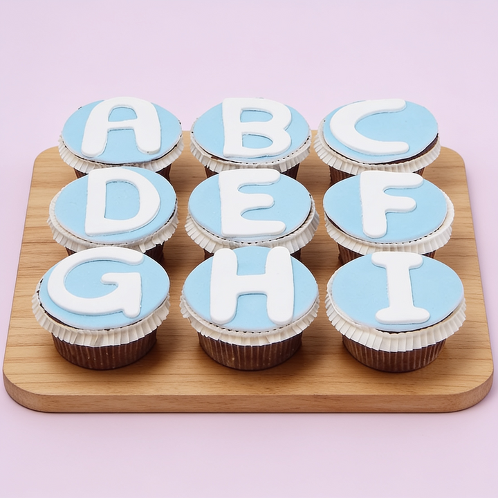 Buchstaben-Cupcakes, 9 Stück