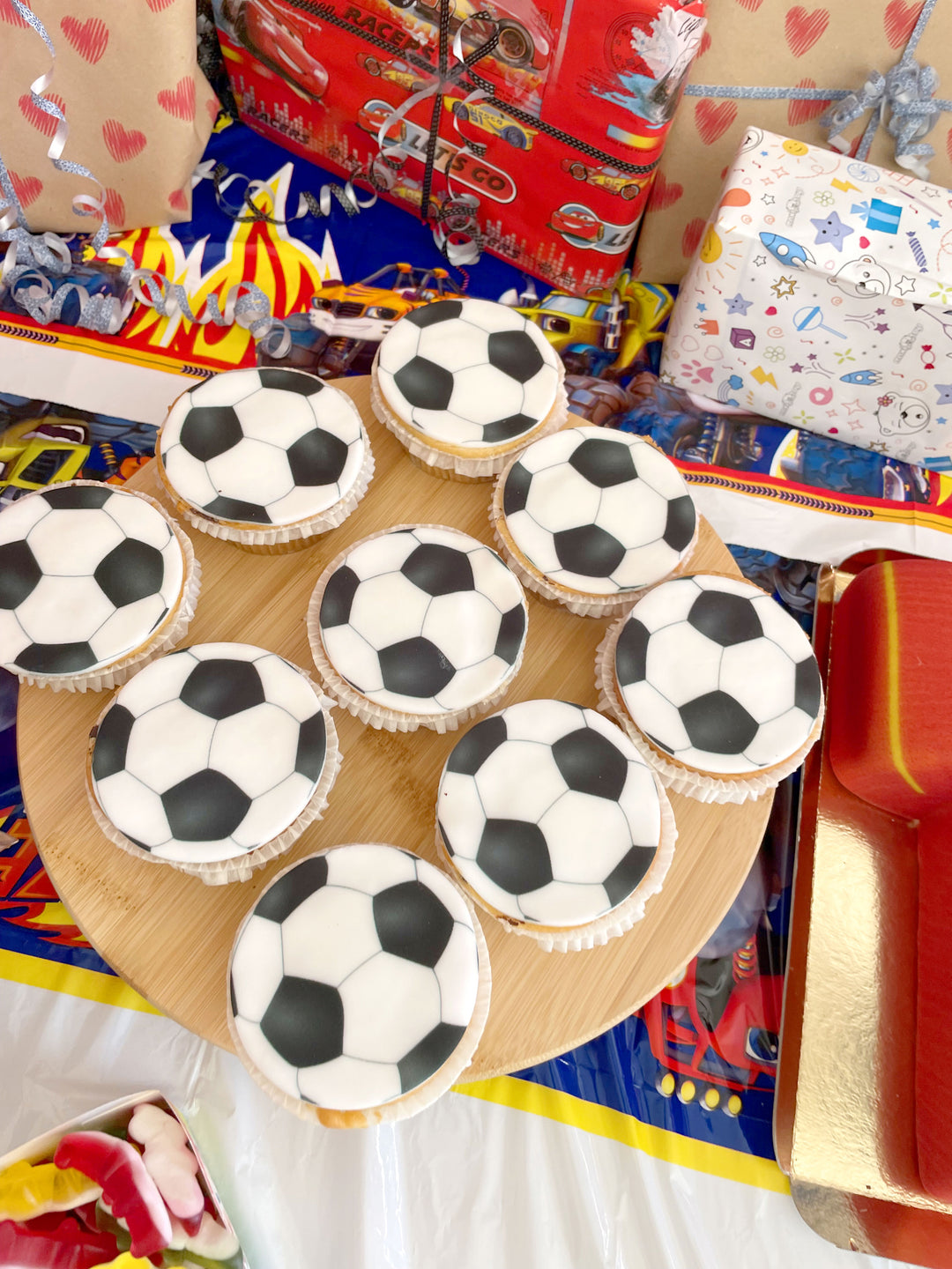 Fußball-Cupcakes, 9 Stück