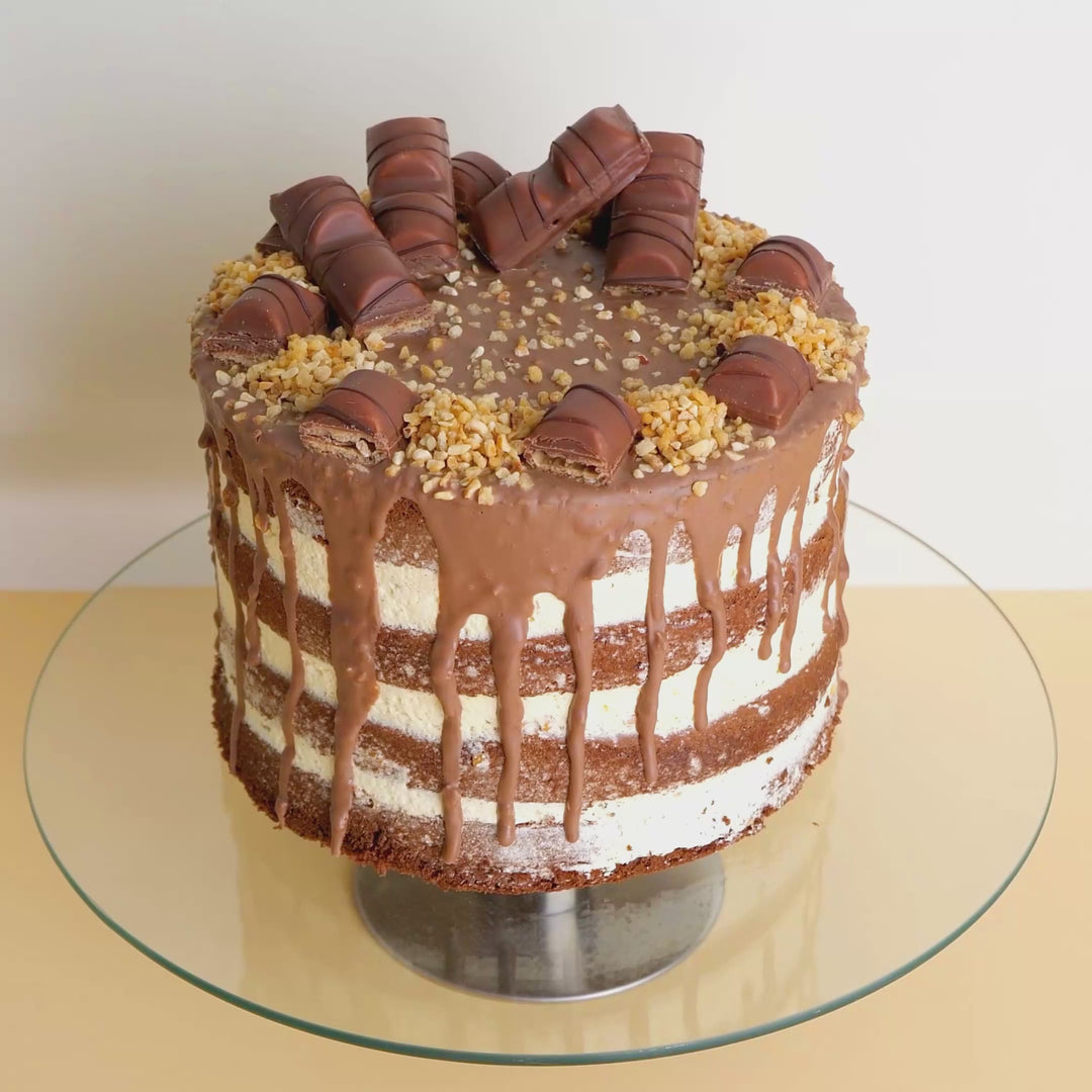 Torte mit kinder bueno® Riegeln