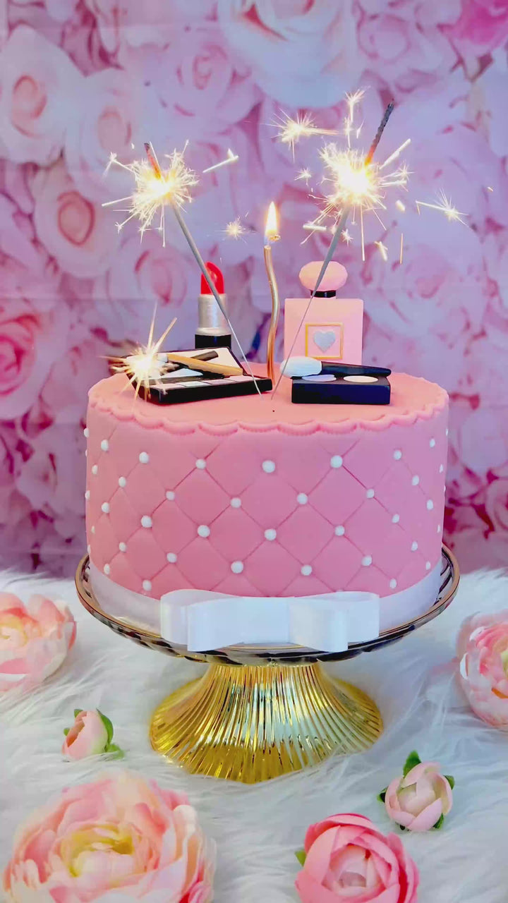 Deluxe Make-Up Torte mit weißem Band