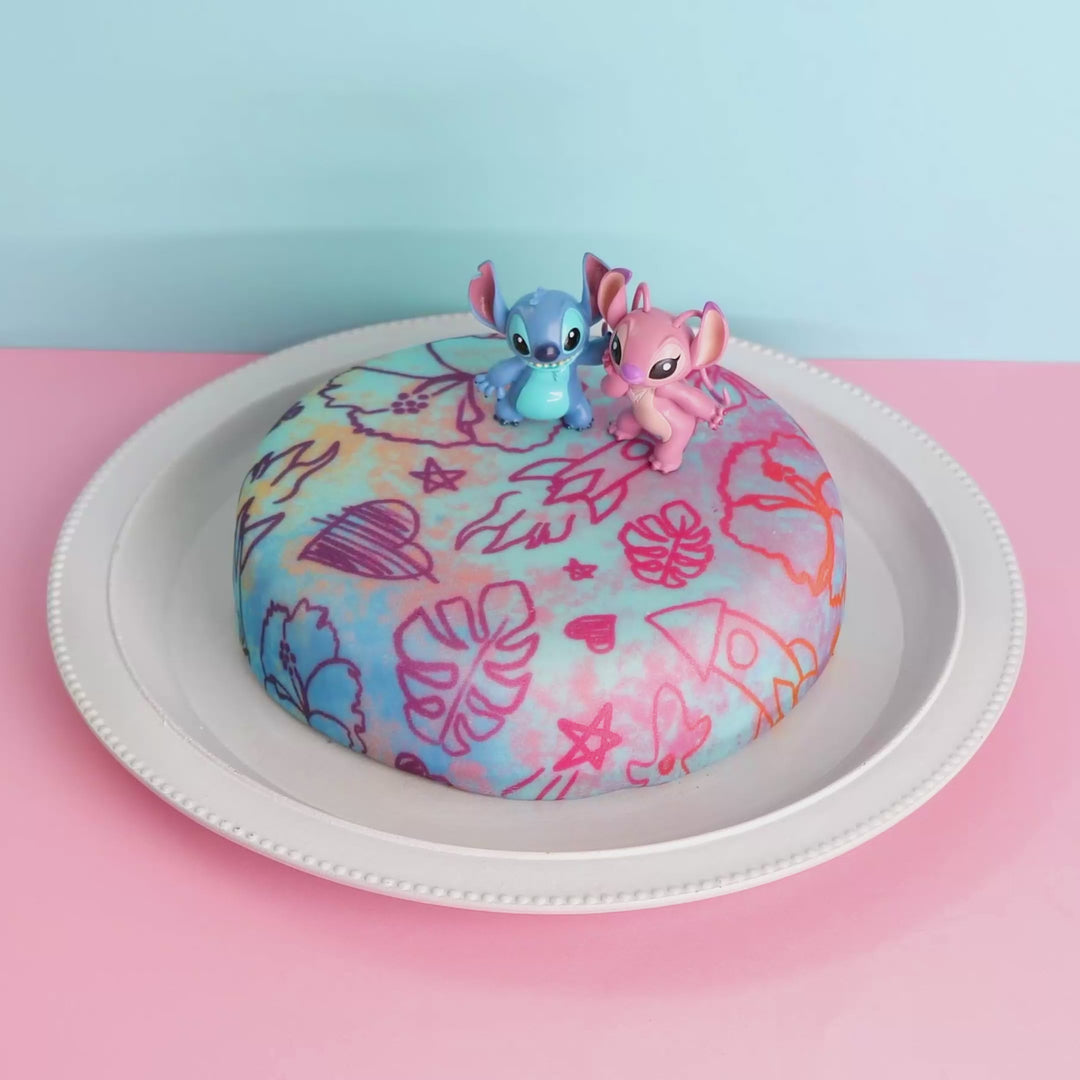 Angel & Stitch® auf Torte