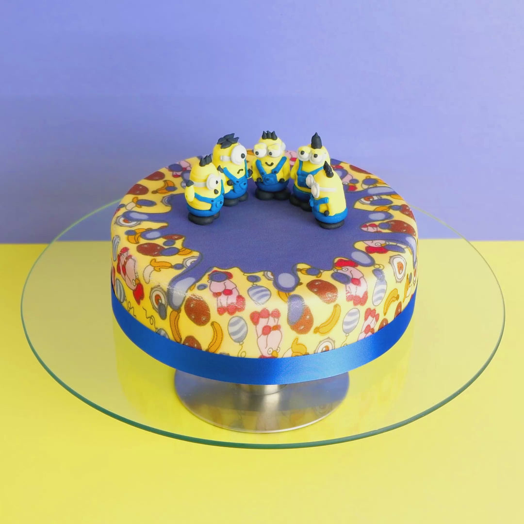 Minions® auf schurkischer Muster-Torte