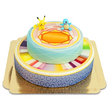 Pokémon®-Figur auf zweistöckiger Orden-Torte