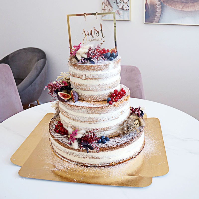 3-stöckige Hochzeitstorte inkl. Trockenblumensträußen & Cake-Topper - für 65 Personen!